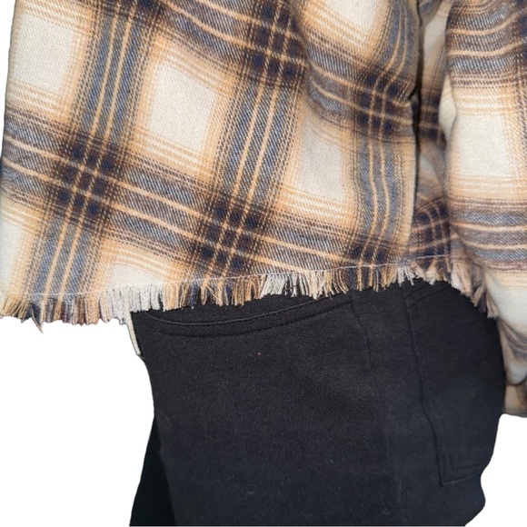 FADED ROSE CROP BROWN BEIGE & BLACK LONG SLEEVE BUTTON DOWN FLANNEL SIZE XL - Picture 8 of 17